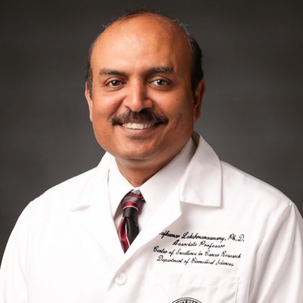 Portrait picture of Dr. Rajkumar Lakshmanaswamy in white coat